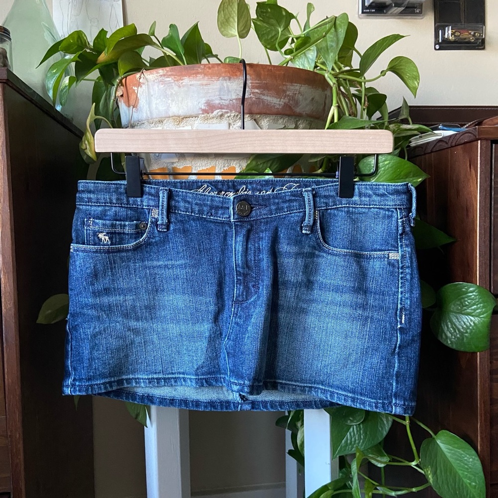 Y2K Micro mini skirt vintage Abercrombie and Fitch